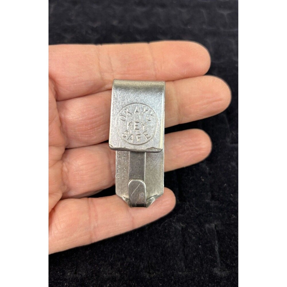 Vintage Okay's Key Safe Holder For 1 3/4" Belt Made In Spokane Washington USA